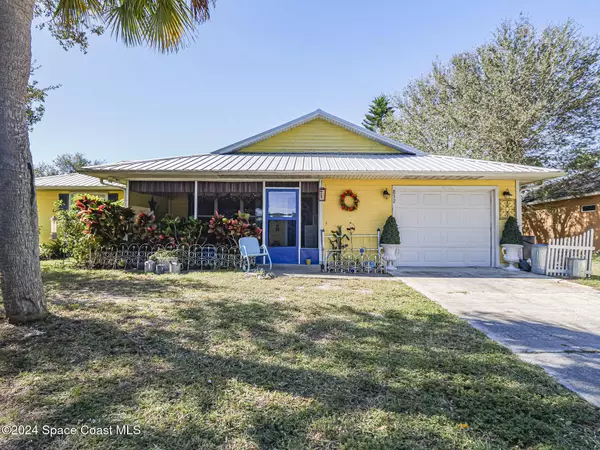 832 Roseland RD, Sebastian, FL 32958