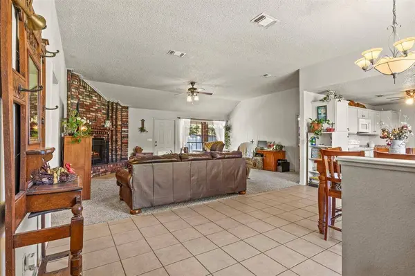 622 County Road 2930, Pittsburg, TX 75686