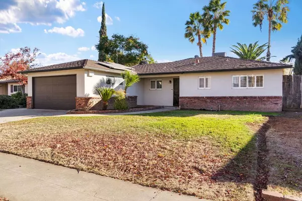 1829 W Norwich Avenue, Fresno, CA 93705