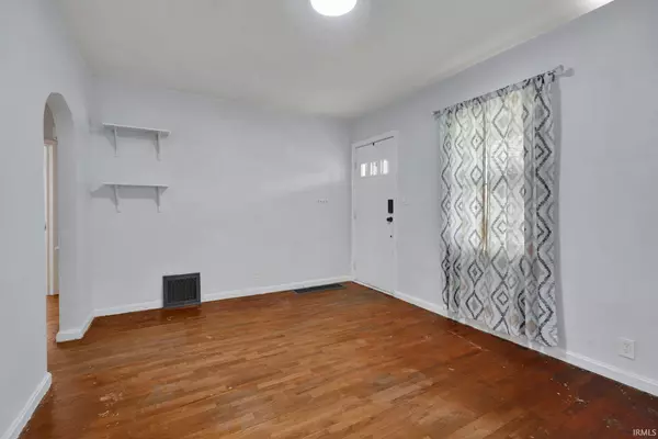 213 N Kelsey Avenue, Evansville, IN 47711