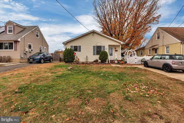 204 BILLINGS AVE, Paulsboro, NJ 08066