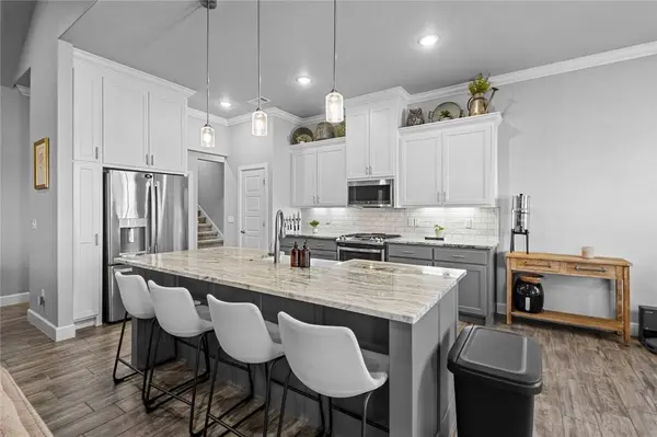 1400 Amber Way, Centerton, AR 72719