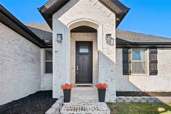 1400 Amber Way, Centerton, AR 72719