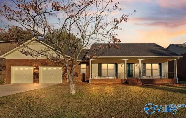 1243 Brandywine Lane SE, Decatur, AL 35601