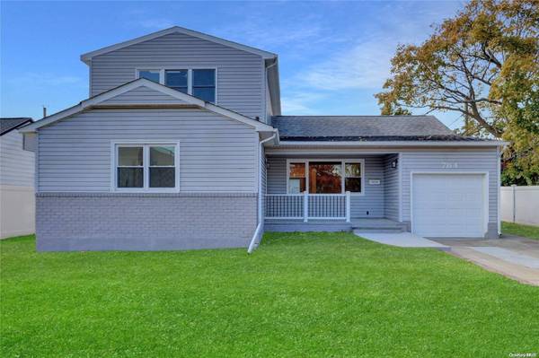 764 Norman DR, North Bellmore, NY 11710