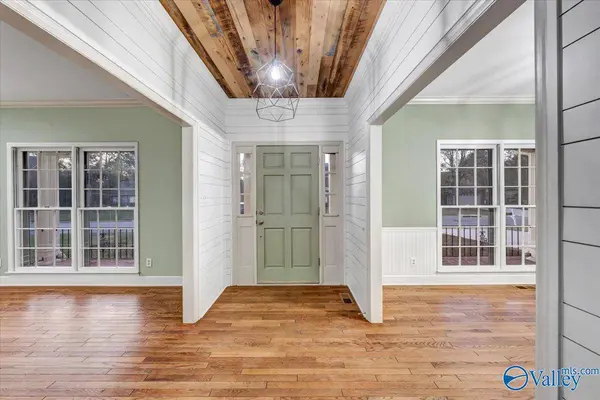 1243 Brandywine Lane SE, Decatur, AL 35601