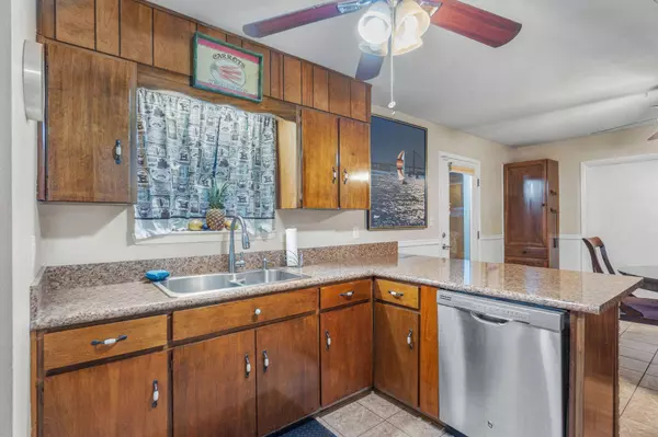 56 Mary Esther Drive, Mary Esther, FL 32569