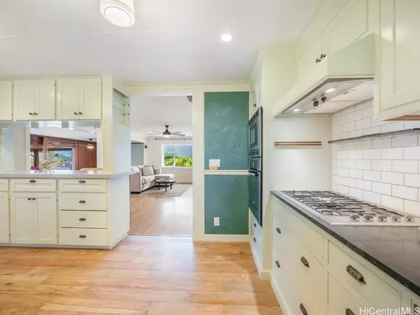 47-381 Ahuimanu RD #A, Kaneohe, HI 96744