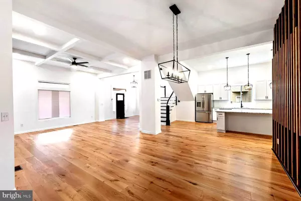 4100 MAINE AVE, Baltimore, MD 21207