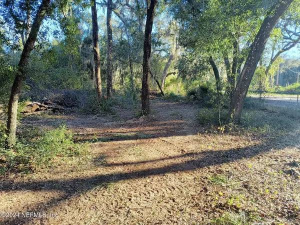 8015 SUNNYBROOK RD, Melrose, FL 32666