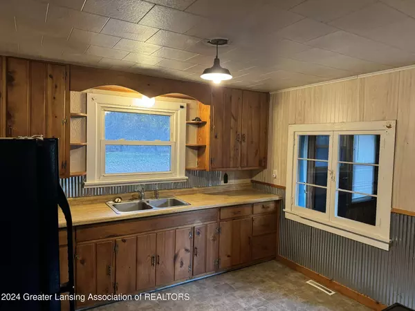 270 Green Street, Springport, MI 49284, Springport, MI 49284