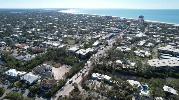 4900 Ocean Blvd, Sarasota, FL 34242-1641