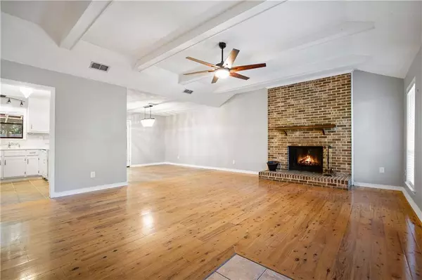 2574 D'iberville DR N #33, Mobile, AL 36695