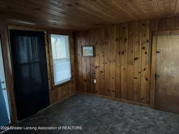 270 Green Street, Springport, MI 49284, Springport, MI 49284