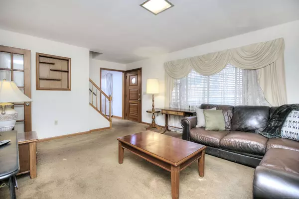 45 Grandview Avenue, Bridgeport, CT 06606