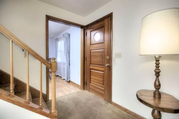 45 Grandview Avenue, Bridgeport, CT 06606