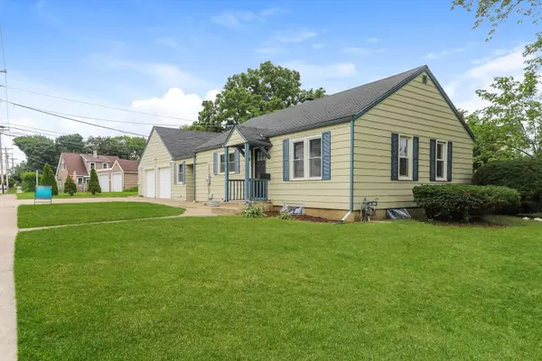 1171 Lawrence Avenue, Elgin, IL 60123