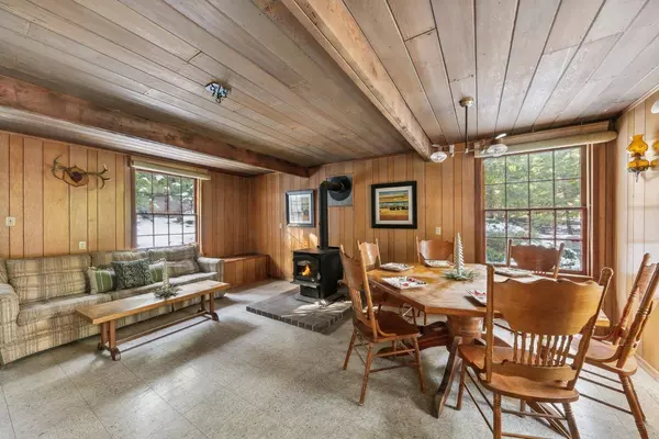 6 Gerle CRK, Pollock Pines, CA 95726