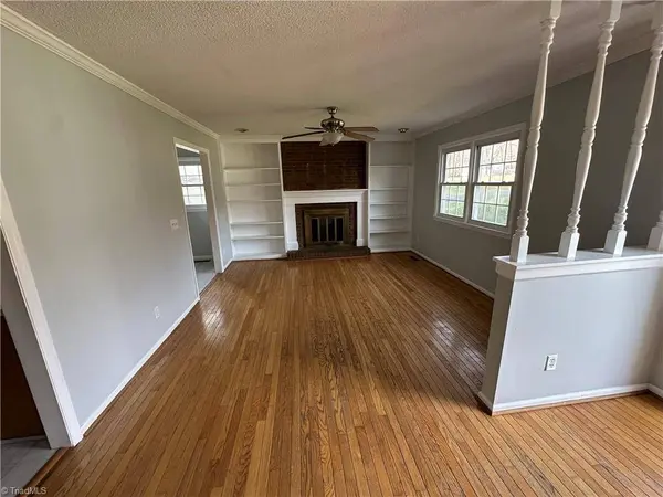 222 Westridge DR, King, NC 27021