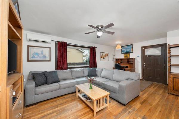 13802 E Rockwell Ave, Spokane, WA 99216