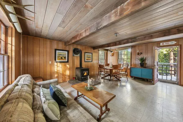 6 Gerle CRK, Pollock Pines, CA 95726