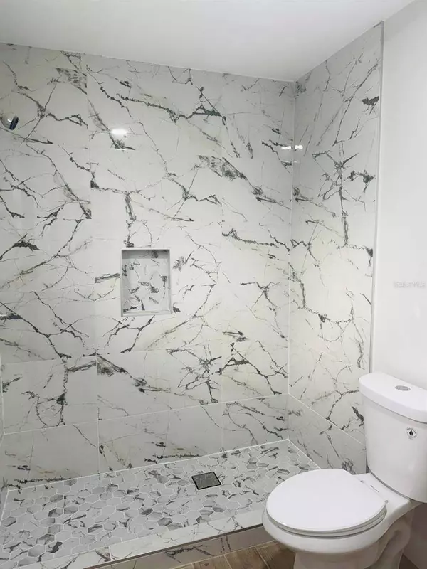 107 11TH STREET CT W, Palmetto, FL 34221