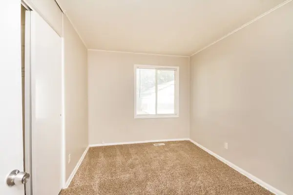 650 N Garfield Street, Lombard, IL 60148