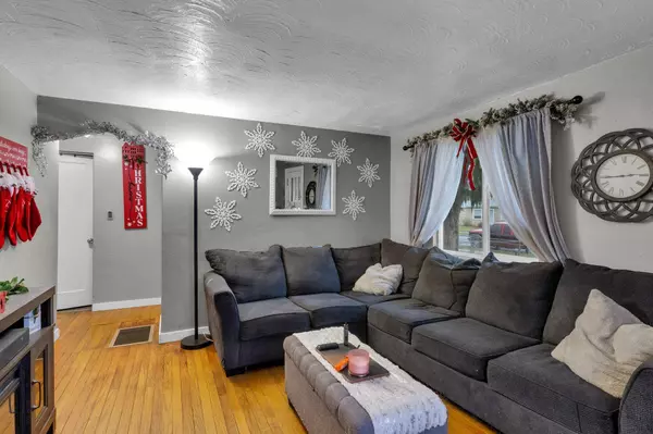 628 E Crown Ave, Spokane, WA 99207