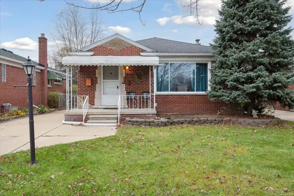 23319 Courtland Avenue, Eastpointe, MI 48021-4436