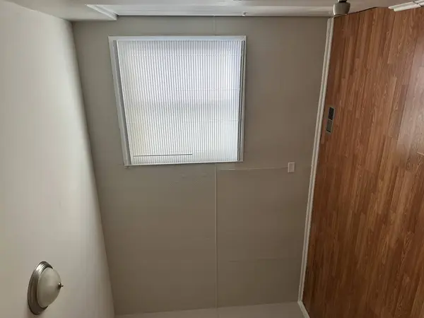 5950 Woodgate Drive, Matteson, IL 60443