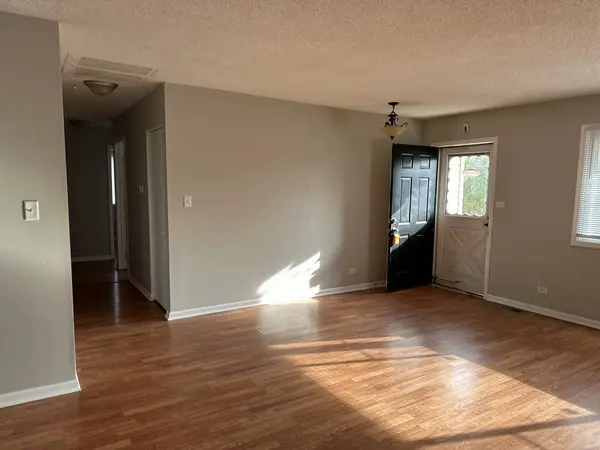 5950 Woodgate Drive, Matteson, IL 60443