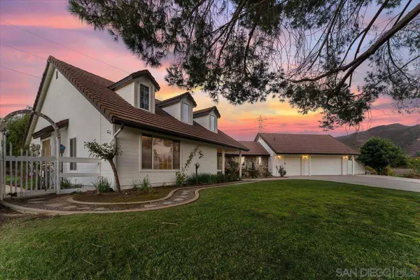 40781 Via De La Roca, Fallbrook, CA 92028