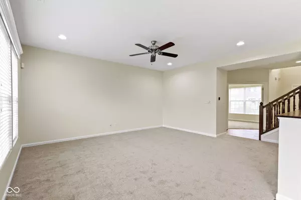 7351 Red Maple DR, Zionsville, IN 46077