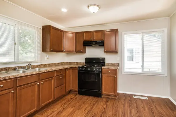 650 N Garfield Street, Lombard, IL 60148