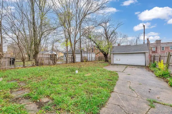 20092 PELKEY Street, Detroit, MI 48205