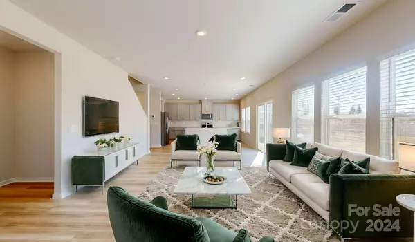 1602 Baymont CT #116, Stanley, NC 28164