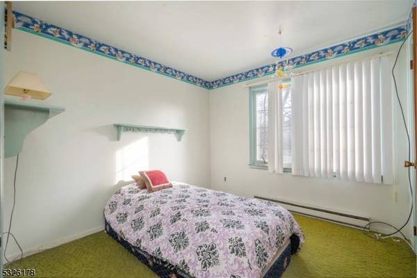 12 Passaic Valley Rd, Montville Twp., NJ 07045