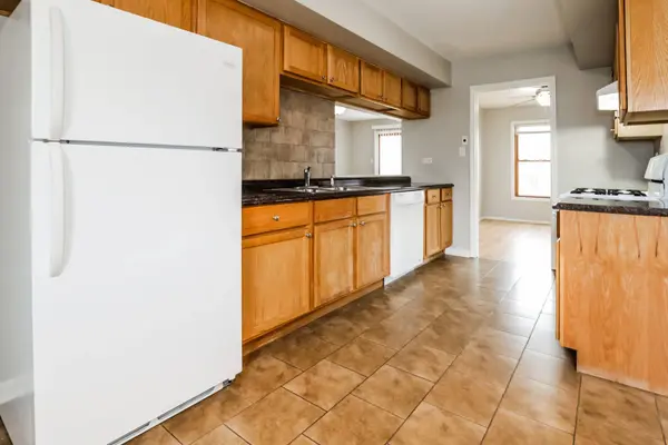 8037 W Magnolia Drive, Frankfort, IL 60423