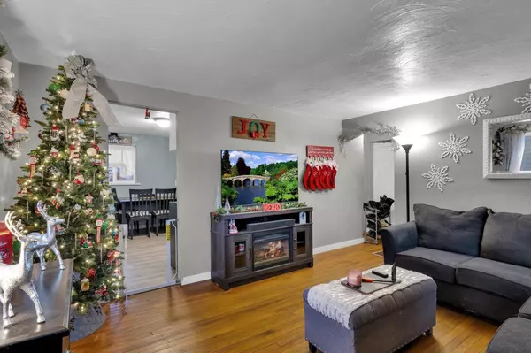 628 E Crown Ave, Spokane, WA 99207