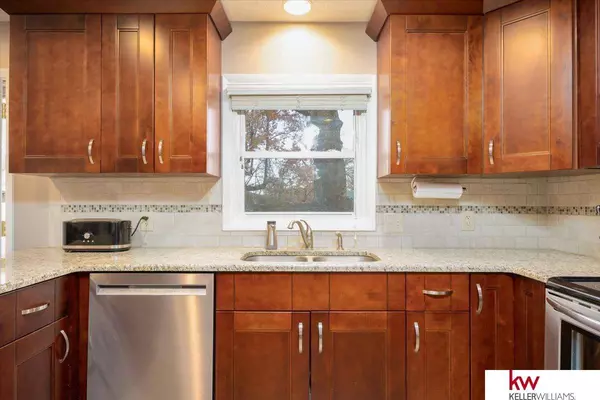 11118 Jones Street, Omaha, NE 68154