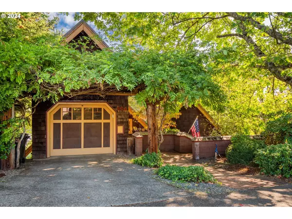 504 SPYGLASS DR, Eugene, OR 97401