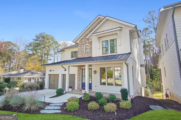 1272 Hayes DR SE, Smyrna, GA 30080