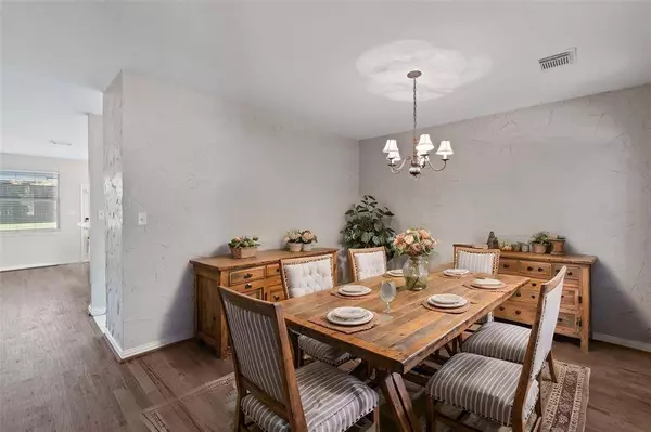 8000 Seven Oaks Lane, Denton, TX 76210