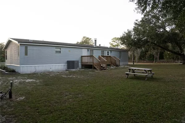 1835 CR 543B, Sumterville, FL 33585