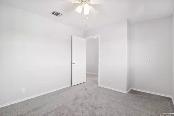 10103 DIVINE BREEZE, San Antonio, TX 78251-4371