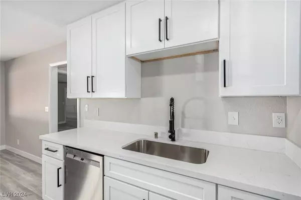 3115 La Mesa Drive, Henderson, NV 89014