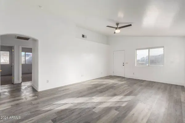 8476 W MAGNUM Drive, Arizona City, AZ 85123