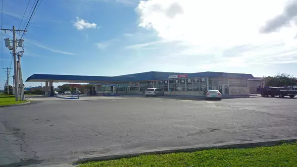 FREEPORT JETWASH AND AUTOMART Grand Bahama/Freeport,