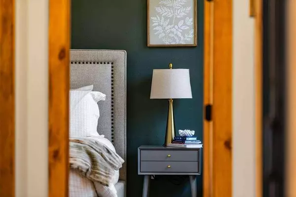 1097 Lees Ride, Mccaysville, GA 30555