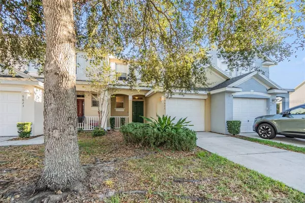 9621 CARLSDALE DR, Riverview, FL 33578